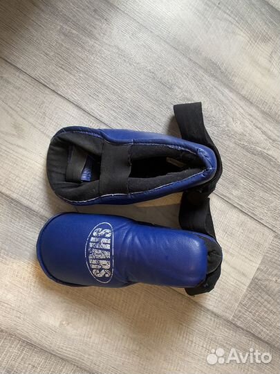 Защитный набор для единоборств