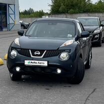 Nissan Juke 1.6 CVT, 2011, 190 000 км, с пробегом, цена 830 000 руб.