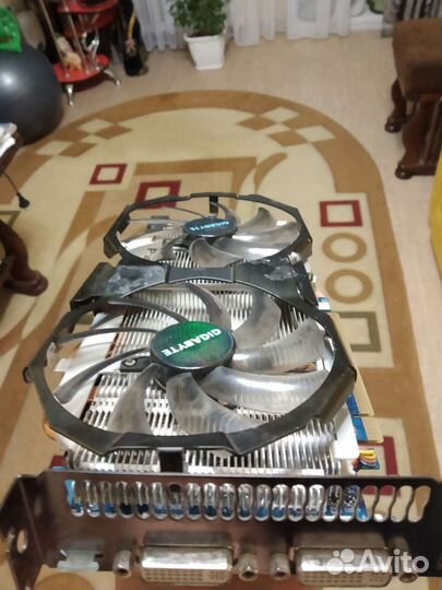 Видеокарта gigabyte GTX 560