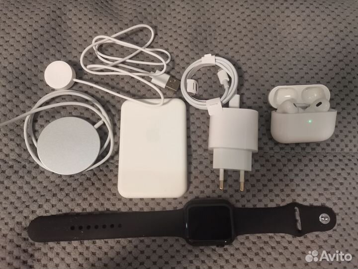 Комплект гаджетов Apple