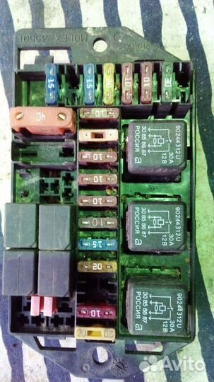 Блок предохранителей