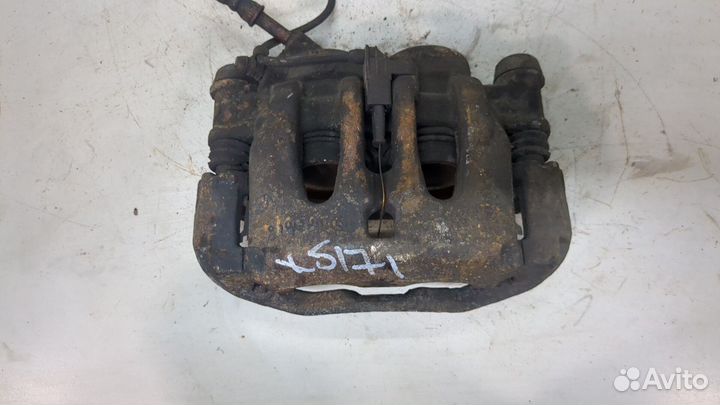 Суппорт Mercedes Sprinter, 2011