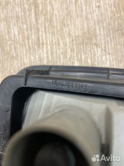 Фонарь противотуманный задний правый Mitsubishi