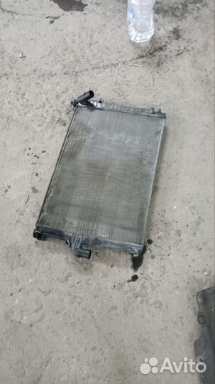 Решетка радиатора на largus