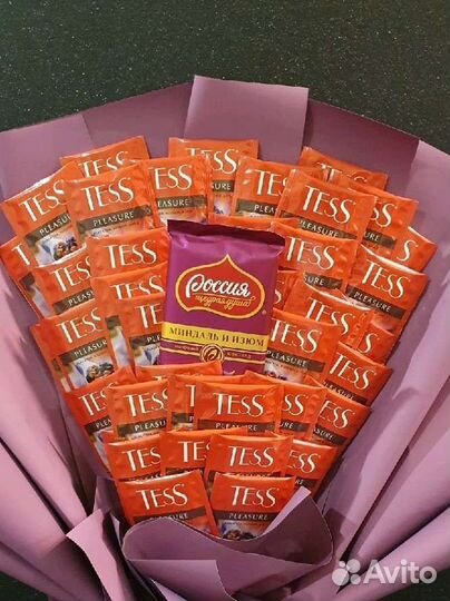 Букет из чая и конфет к 1 сентября