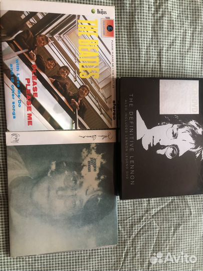 Сд диски фирменные. Книга Beatles