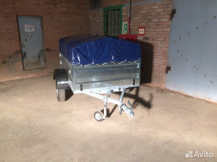 Прицеп Легковой кузов 1700х1300х300мм,цинк 750кг