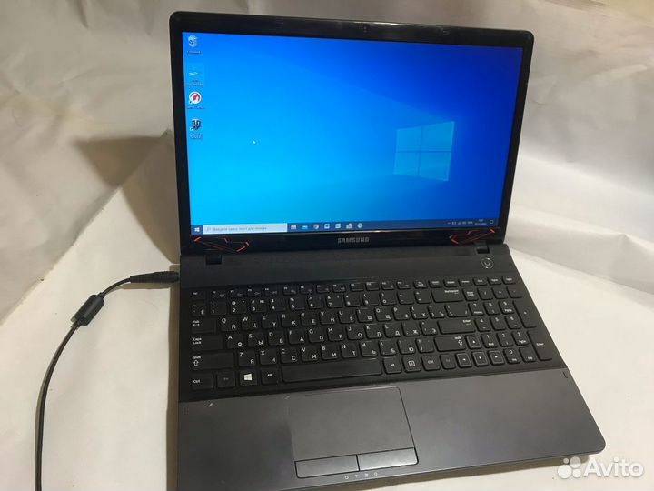 Samsung np300e5a amd a6-3400\6gb\500gb\7400m