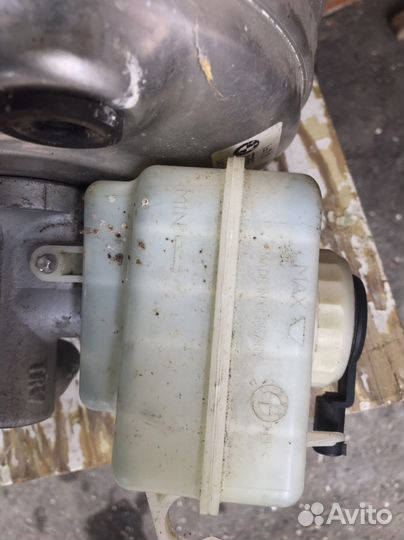 Главный тормозной цилинд bmw