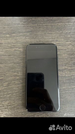 iPhone SE (2020), 64 ГБ