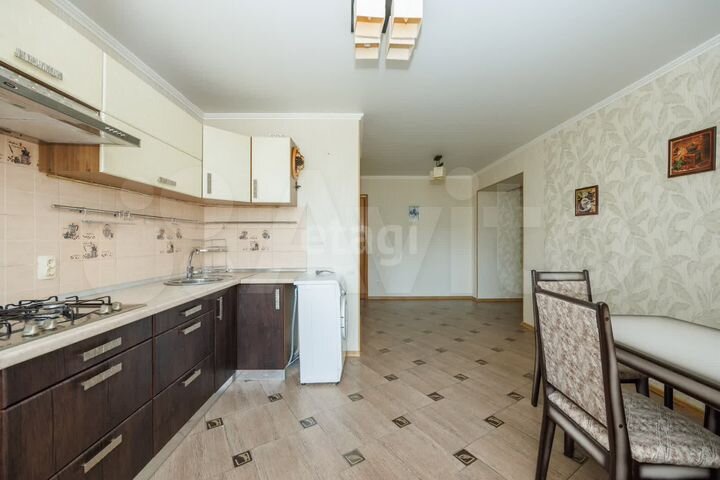 3-к. квартира, 89,9 м², 1/10 эт.