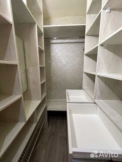 Шкаф гардеробная на заказ в рассрочку