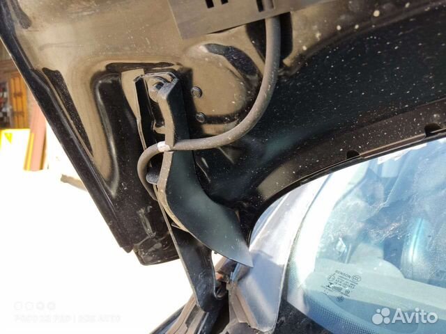 Накладки на петли капота Пежо 308