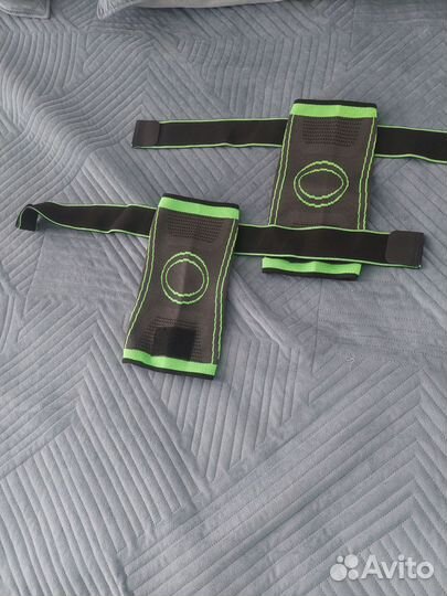 Наколенники новые