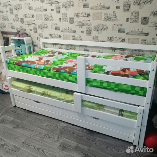 Двухъярусная детская кровать из сосны