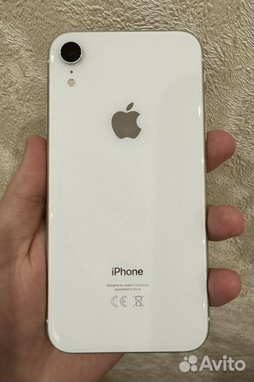 iPhone Xr, 64 ГБ