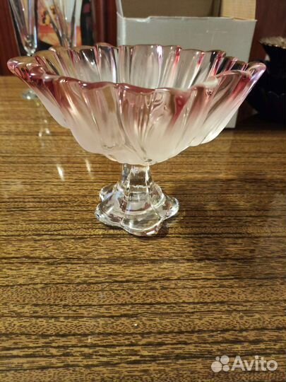 Ваза конфетница новая