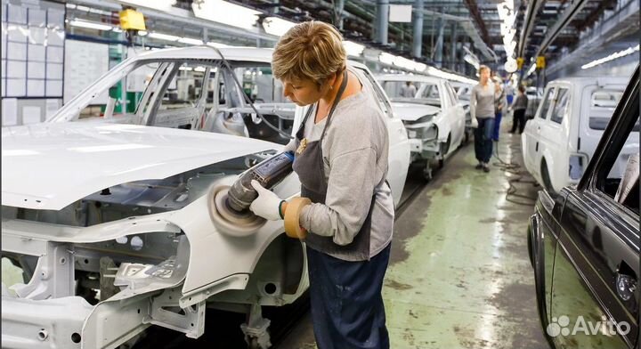 Сборщик на конвейер