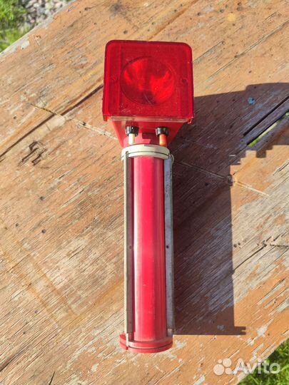 Аварийный фонарь