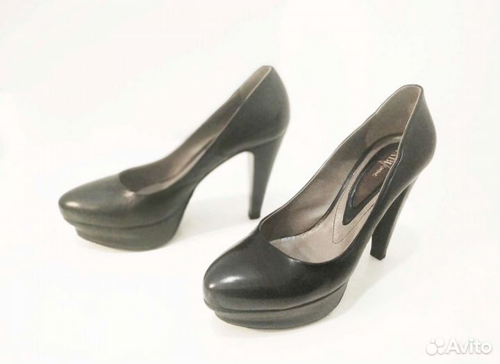 Туфли черные Fabi 39 размер. Сделаны в Италии