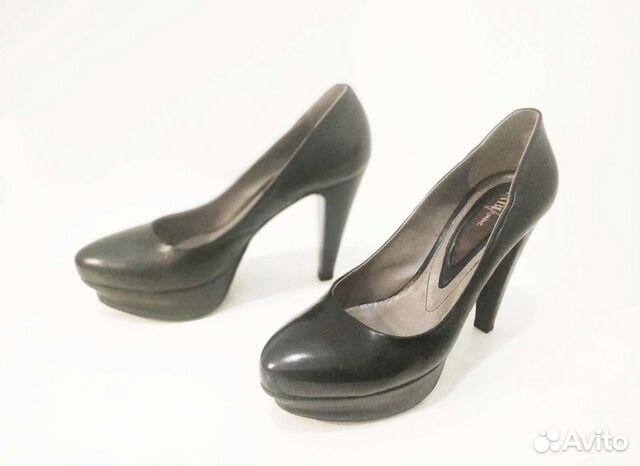 Туфли черные Fabi 39 размер. Сделаны в Италии