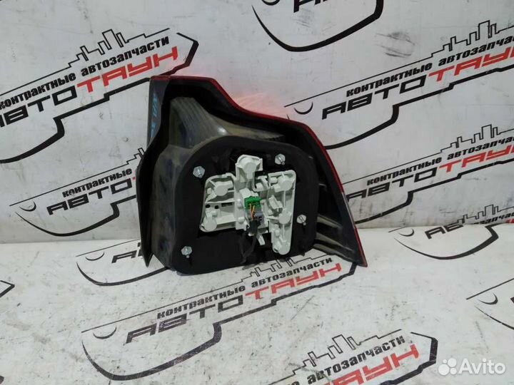 Фонарь volvo S40 MS 2813 1 модель левый 30698915 N