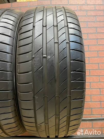 Kumho Ecsta PS71 265/45 R21 108W