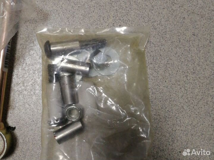 Стойки заднего стабилизатора Jeep Wrangler JK