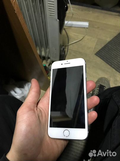 iPhone 8 64 gb