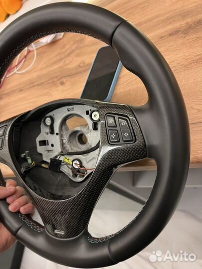 Руль BMW M3 E-92 E-90 карбон целка