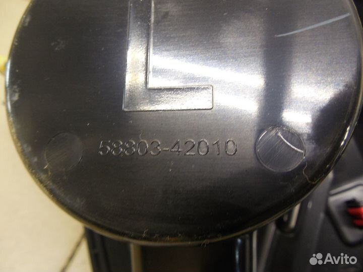 Накладка (кузов внутри) RAV 4 2013