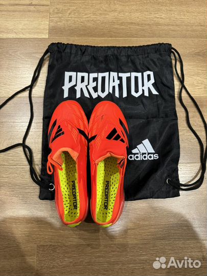 Бутсы adidas predator