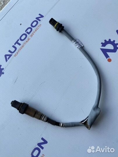 Датчик кислородный передний Mercedes E W211 M112