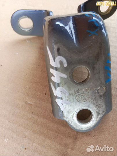 Петля двери передней левой Киа Спортейдж 4