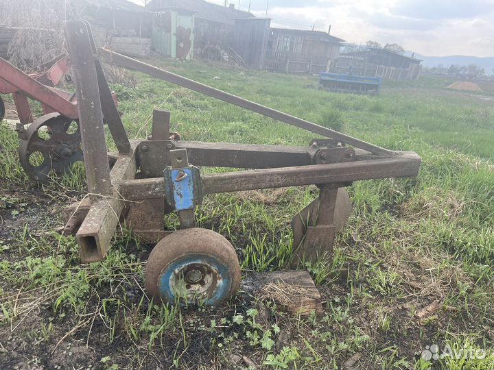 Плуг двухкарпусной для мини трактора