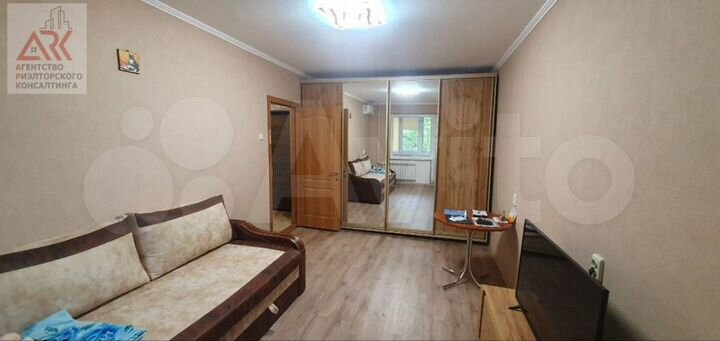 2-к. квартира, 50 м², 5/9 эт.