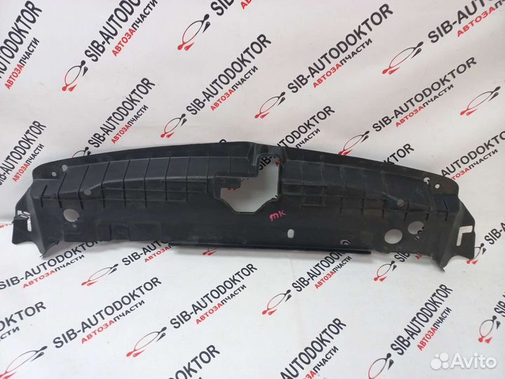 Накладк панели кузова Geely MK