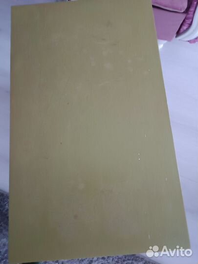 Журнальный столик