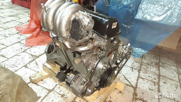 Двигатель 21214 Нива в сборе с навесным 1.7