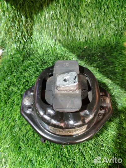 Подушка двигателя правая Bmw 730D E65 M57N2