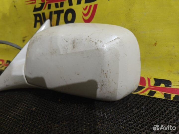 Зеркало левое Toyota Crown JZS171