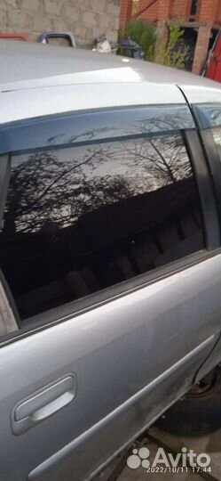 Стекло двери opel vectra b