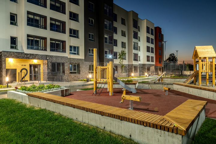 1-к. квартира, 43,7 м², 2/5 эт.