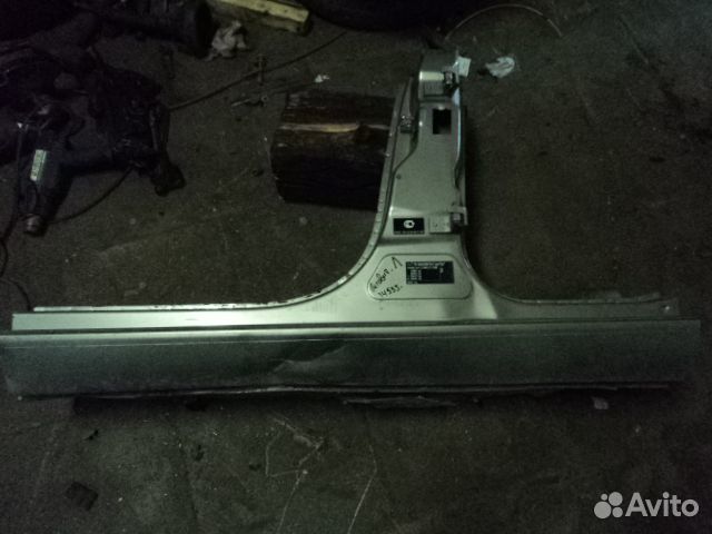 Стойка с порогом Skoda Octavia A5 Шкода Октавия А5