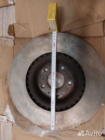 Продам Передние тормозные диски на Audi A6 C7