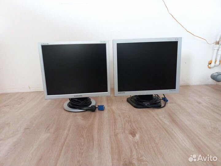 Два монитора Samsung syncmaster 19 дюймов