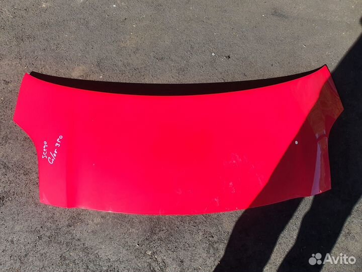 Капот c Toyota Vitz SCP90 2SZ-FE