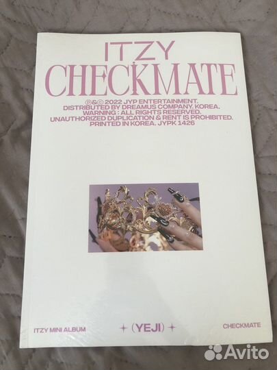 Закрытый кпоп альбом itzy checkmate ver yeji