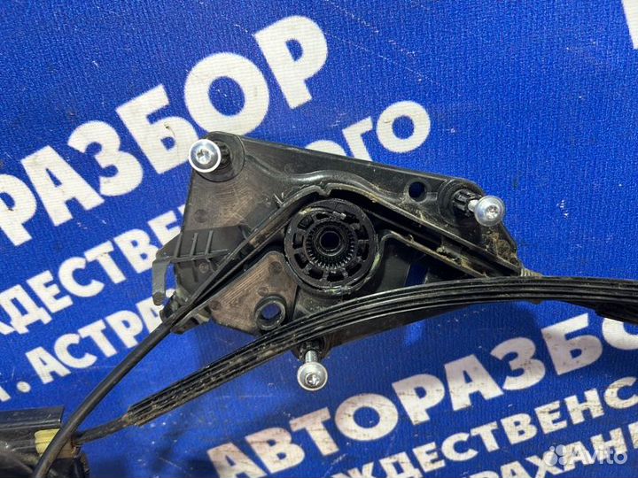 Трапеция стеклоподъемника Volkswagen Passat Cc