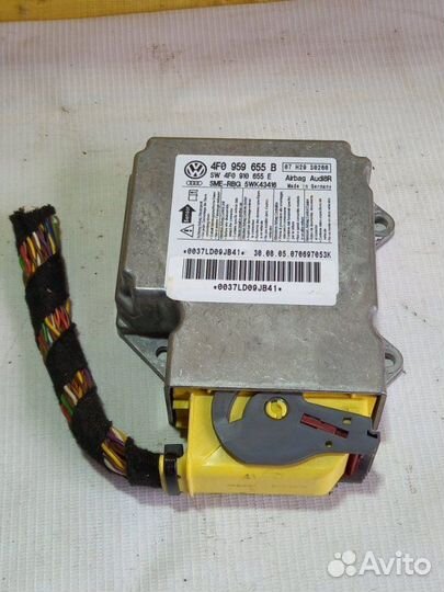 Блок управления Airbag Audi Audi A6 C6 2.0 BRE TDI